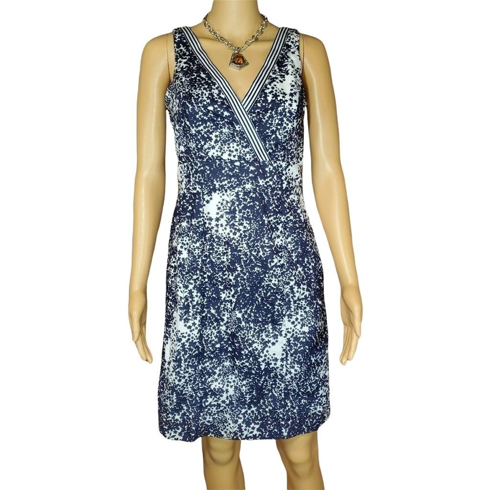 Blue Sage Floral Navy and White Sleeveless Lined Dress Size 4